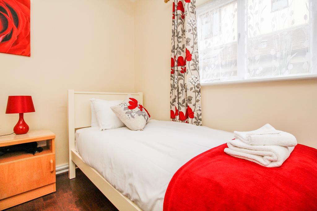 Harris Guest 3*